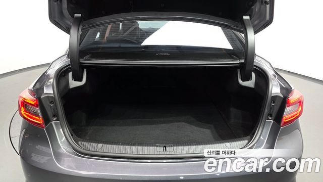 Renault Korea SM6 2016 — photo 20