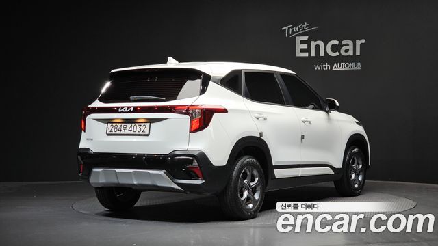 Kia Seltos 2024 — photo 2