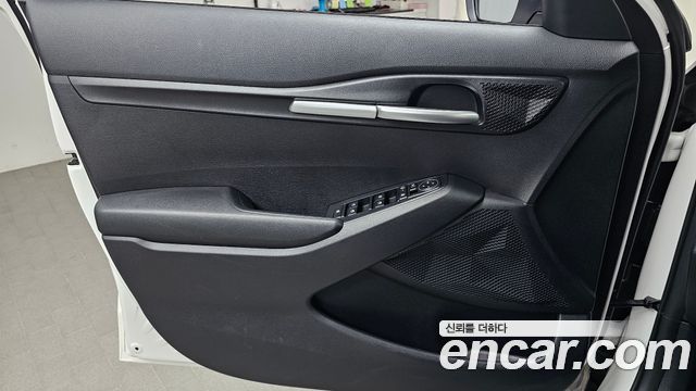 Kia Seltos 2024 — photo 14