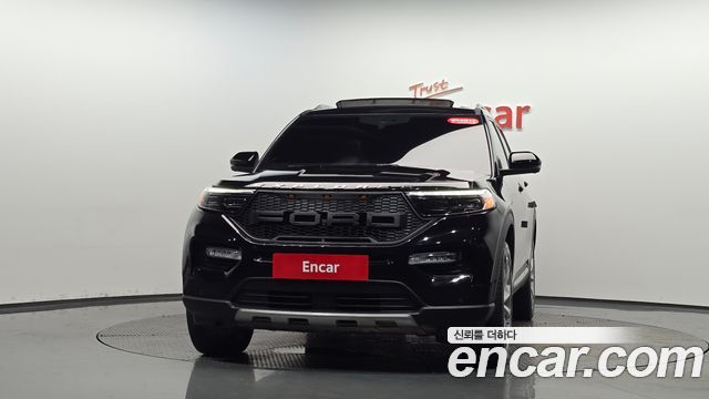 Ford Explorer 2021 — photo 3