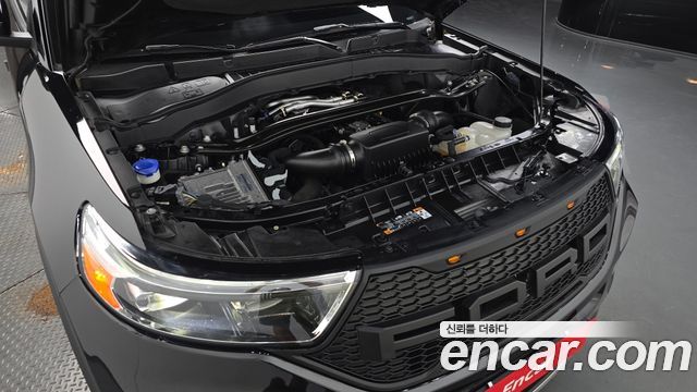 Ford Explorer 2021 — photo 6
