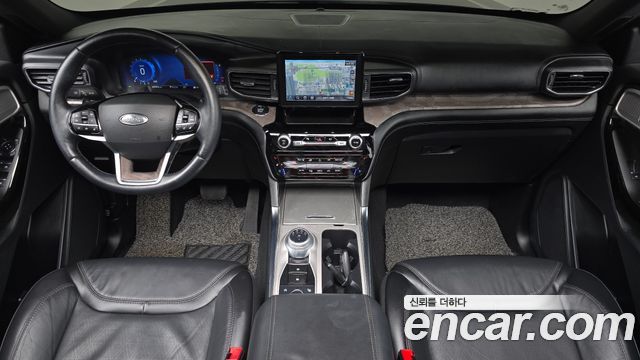 Ford Explorer 2021 — photo 10