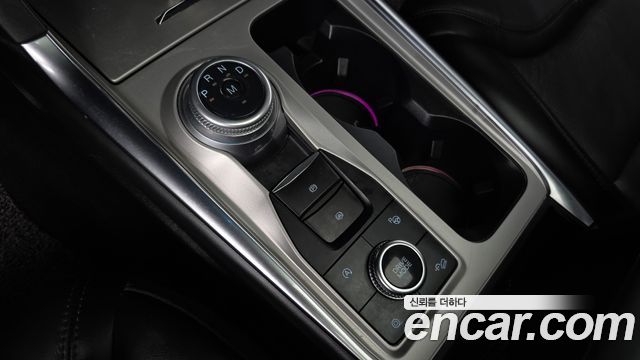Ford Explorer 2021 — photo 12