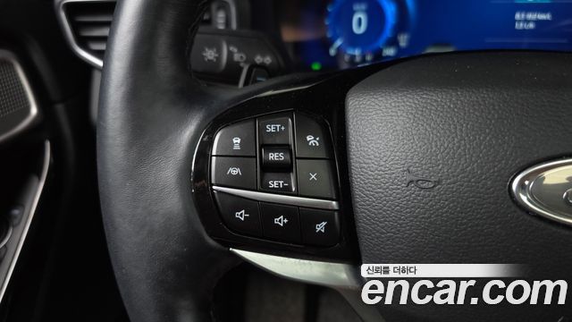 Ford Explorer 2021 — photo 23