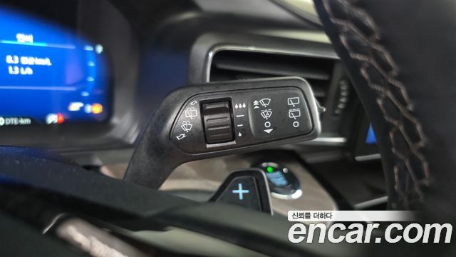 Ford Explorer 2021 — photo 29