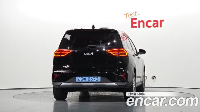 Kia Niro 2023 — photo 4