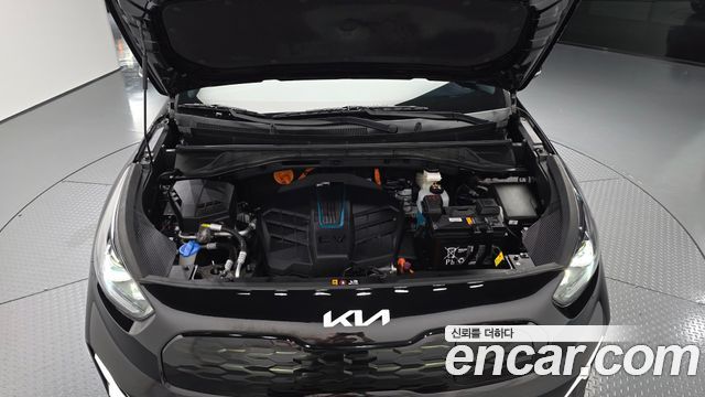 Kia Niro 2023 — photo 6