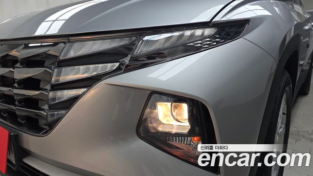 Hyundai Tucson 2023 — photo 8