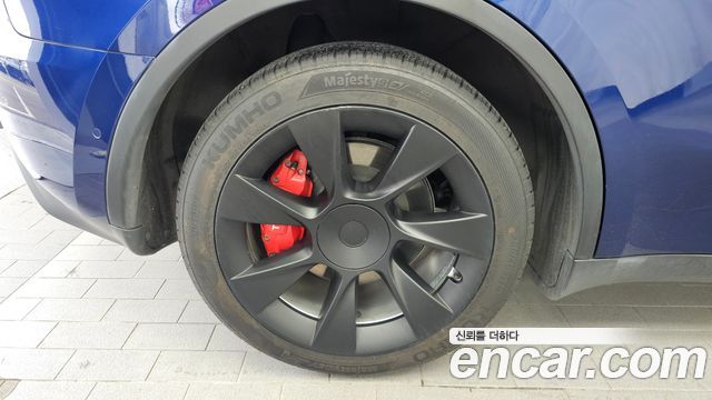 Tesla Model Y 2022 — photo 5