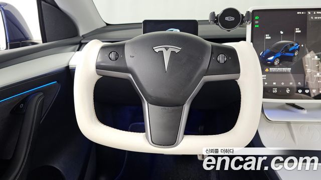 Tesla Model Y 2022 — photo 19