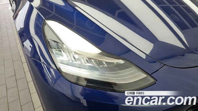 Tesla Model Y 2022 — photo 8