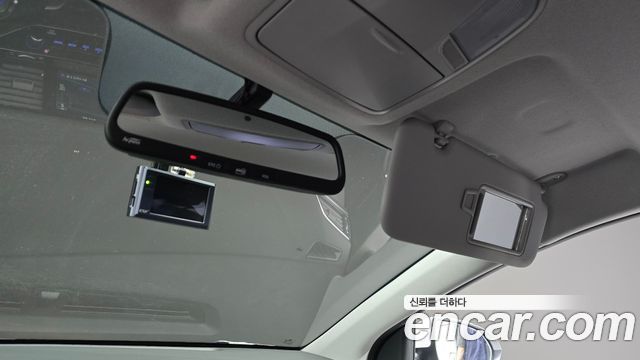 Hyundai AVANTE 2018 — photo 26