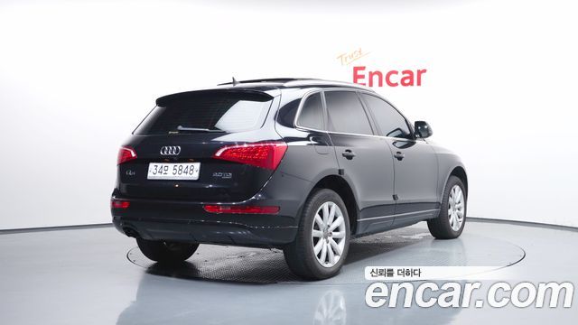 Audi Q5 2012 — photo 2
