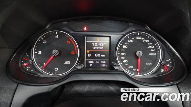 Audi Q5 2012 — photo 8