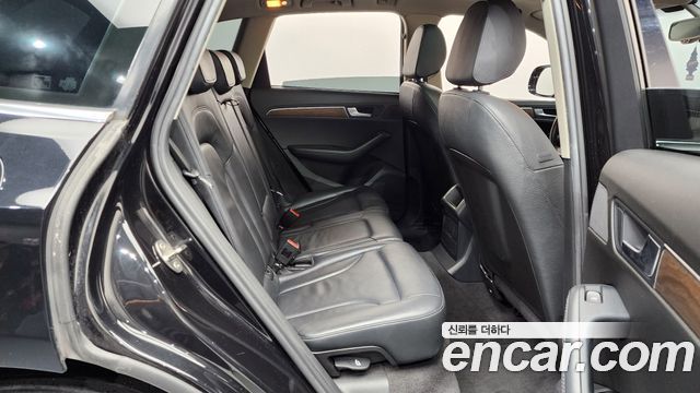 Audi Q5 2012 — photo 12