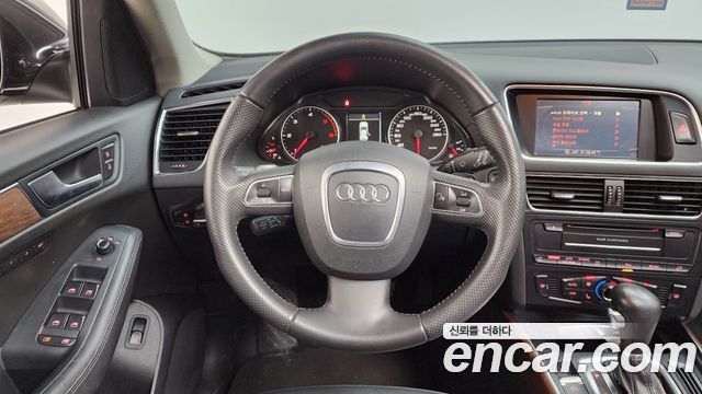 Audi Q5 2012 — photo 13