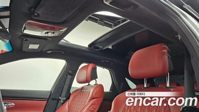 Genesis GV70 2024 — photo 19