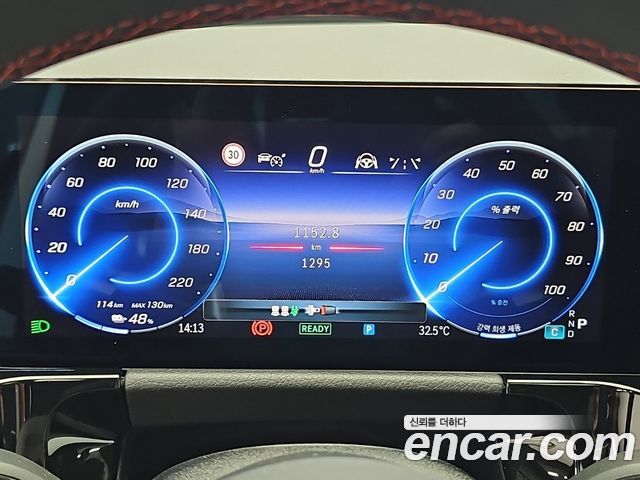 Mercedes-Benz EQA 2026 — photo 6