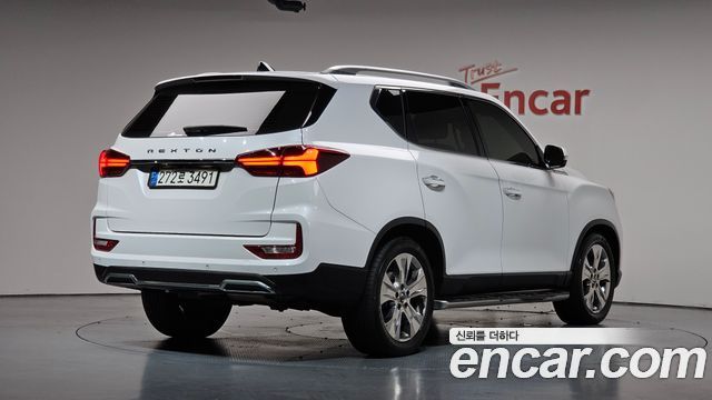 KG Mobility Rexton 2021 — photo 2