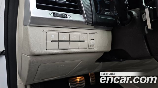 KG Mobility Rexton 2021 — photo 34