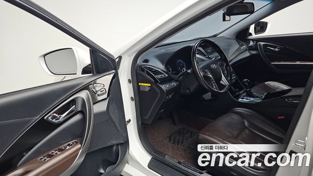 Hyundai Grandeur 2016 — photo 13