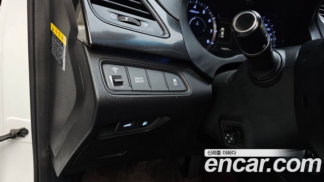 Hyundai Grandeur 2016 — photo 23