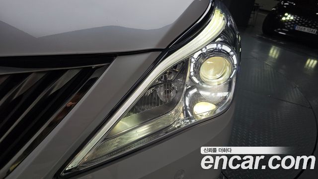 Hyundai Grandeur 2016 — photo 8