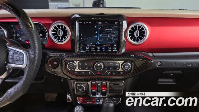 Jeep Wrangler 2019 — photo 14