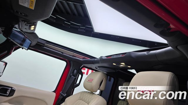 Jeep Wrangler 2019 — photo 17