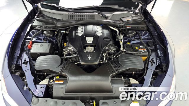 Maserati Ghibli 2020 — photo 6