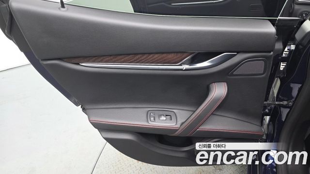 Maserati Ghibli 2020 — photo 15