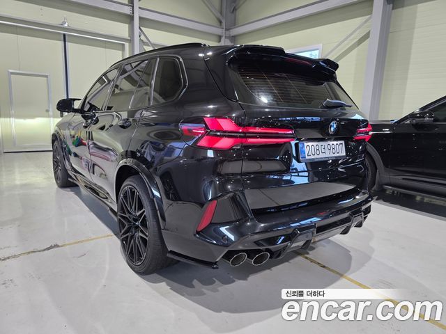 BMW X5M 2025 — photo 2