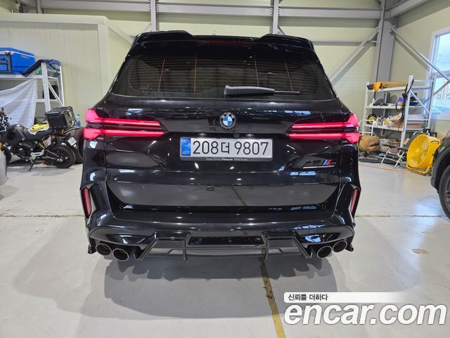 BMW X5M 2025 — photo 4