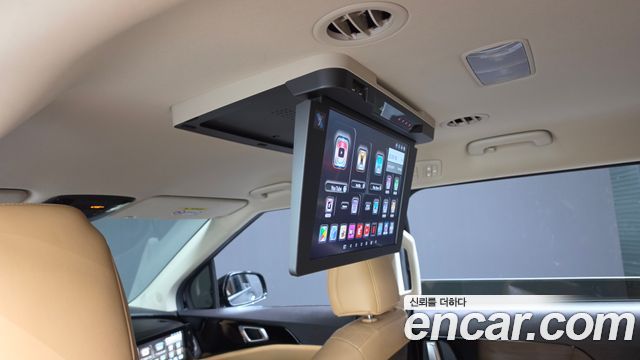 Kia Canival 2021 — photo 23