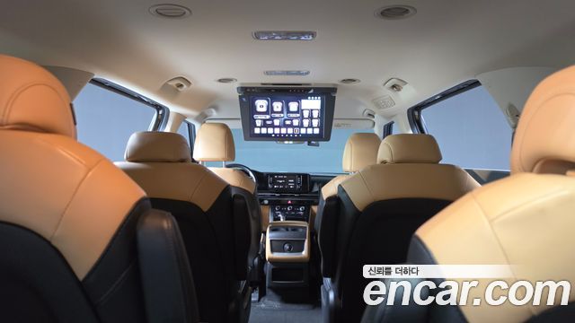 Kia Canival 2021 — photo 30