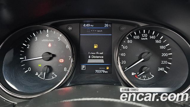 Nissan X-Trail 2018 — photo 11
