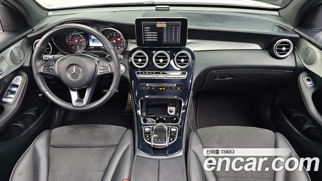 Mercedes-Benz GLC-Class 2019 — photo 10