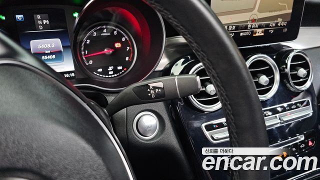 Mercedes-Benz GLC-Class 2019 — photo 12