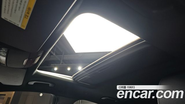 Mercedes-Benz GLC-Class 2019 — photo 34
