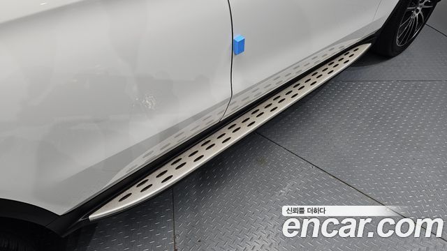 Mercedes-Benz GLC-Class 2019 — photo 39