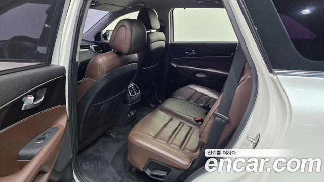 Kia Sorento 2015 — photo 16