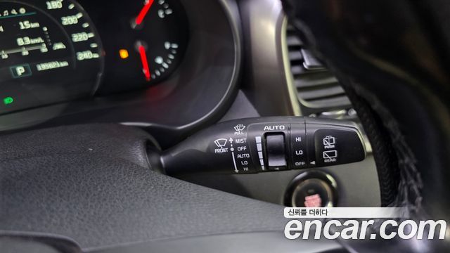 Kia Sorento 2015 — photo 28