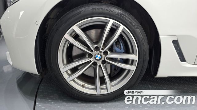 BMW Gran Turismo 2020 — photo 5