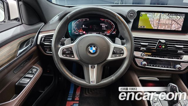 BMW Gran Turismo 2020 — photo 19