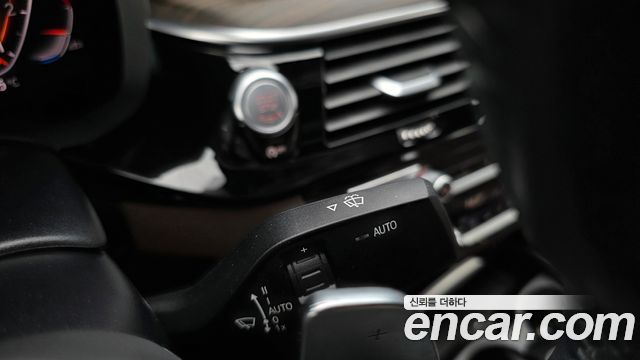 BMW Gran Turismo 2020 — photo 24
