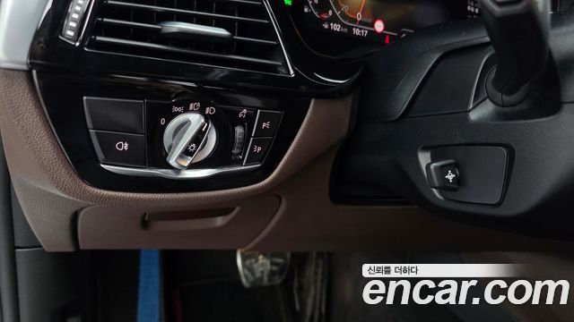 BMW Gran Turismo 2020 — photo 26