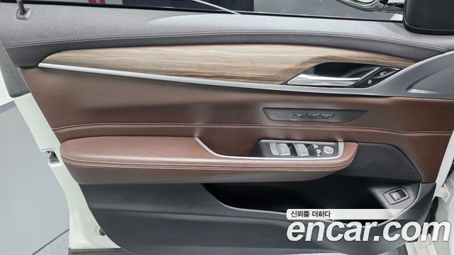 BMW Gran Turismo 2020 — photo 14