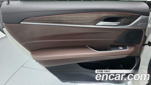 BMW Gran Turismo 2020 — photo 15