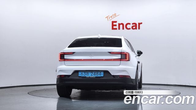 Polestar Polestar 2 2023 — photo 4