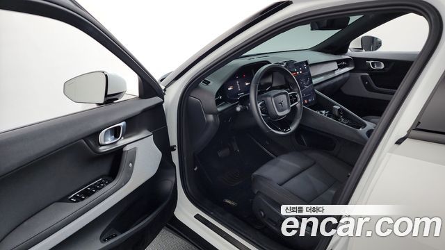 Polestar Polestar 2 2023 — photo 13